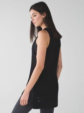 Lululemon Simply The Vest Black